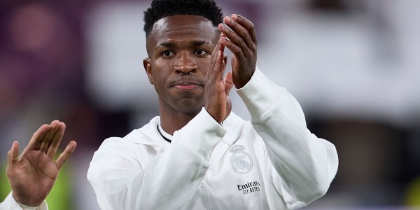 阿斯：维尼修斯休赛期精神面貌焕然一新，皇马对他寄予厚望